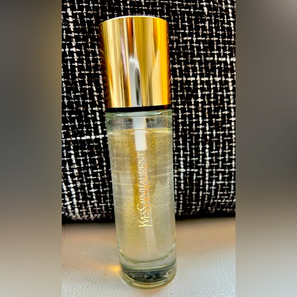 TOUCHE ÉCLAT BLUR PRIMER